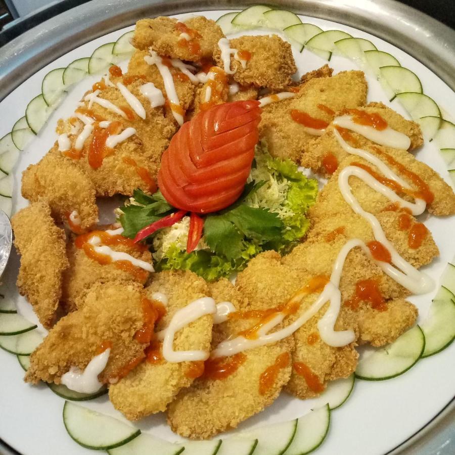 그린 레드 호텔 샤리아 좀방 Jombang 외부 사진